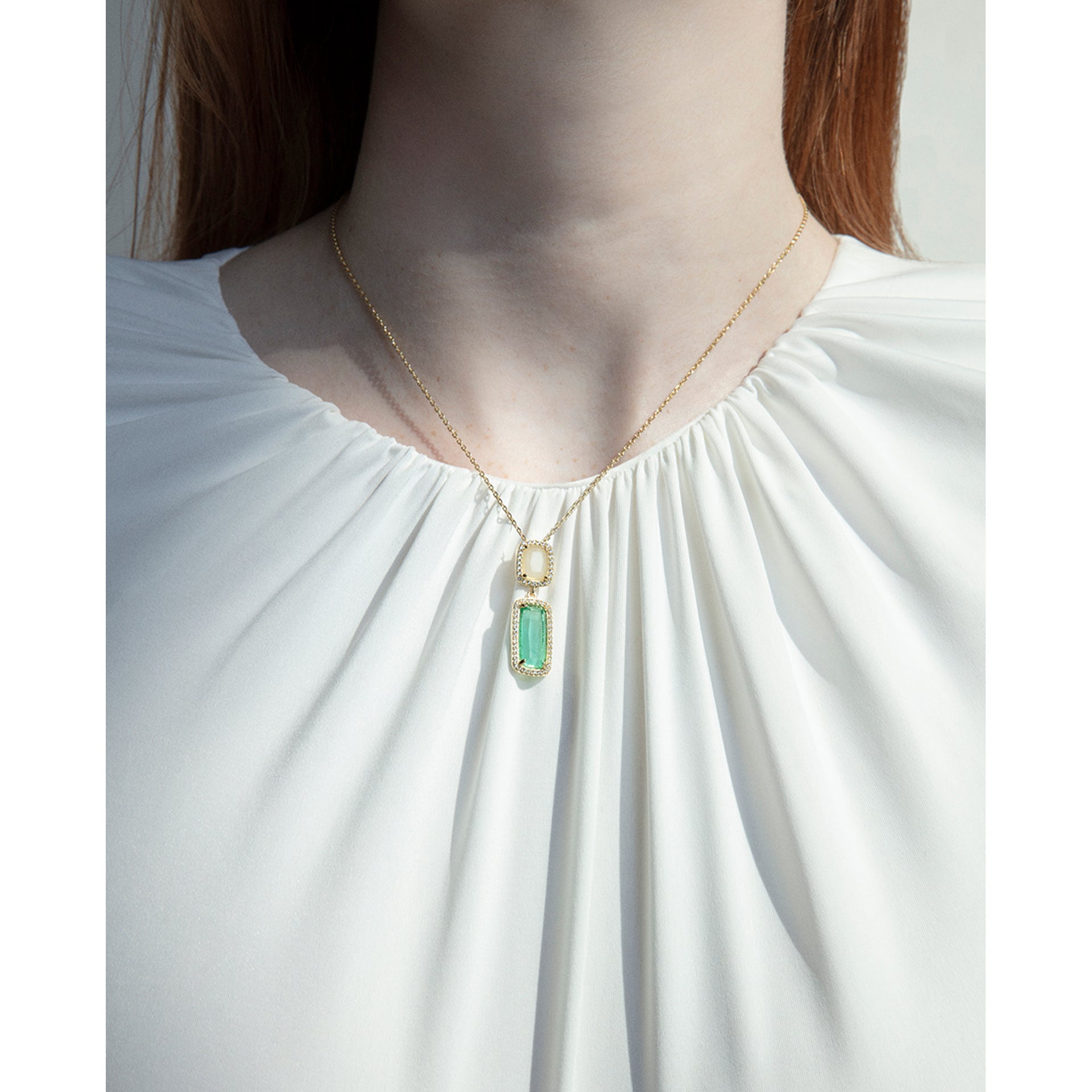 Collar Trend De Plata De Ley Con Baño De Oro Y Anilla De Flores Con Circonitas Multicolores Collar Trend De Plata De Ley Con Baño De Oro Y Anilla De Flores Con Circonitas Multicolores