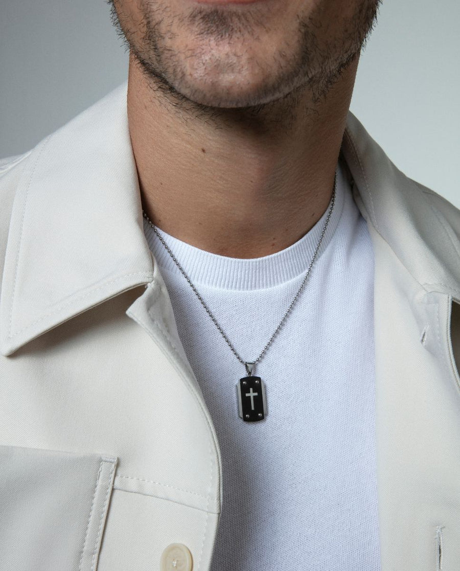 Collar Acero Ip Negro Cruz Sr Fashion
