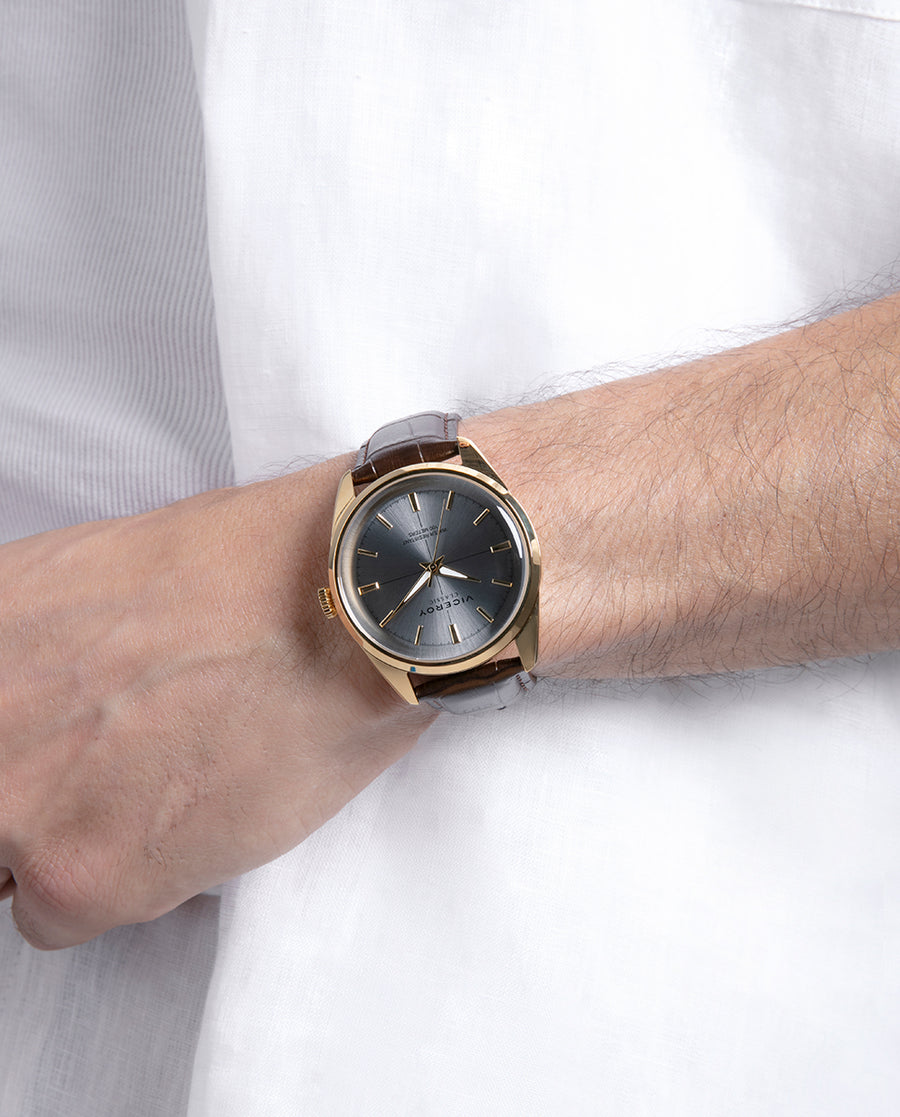 Reloj Acero Ip Dorado Correa Sr Va