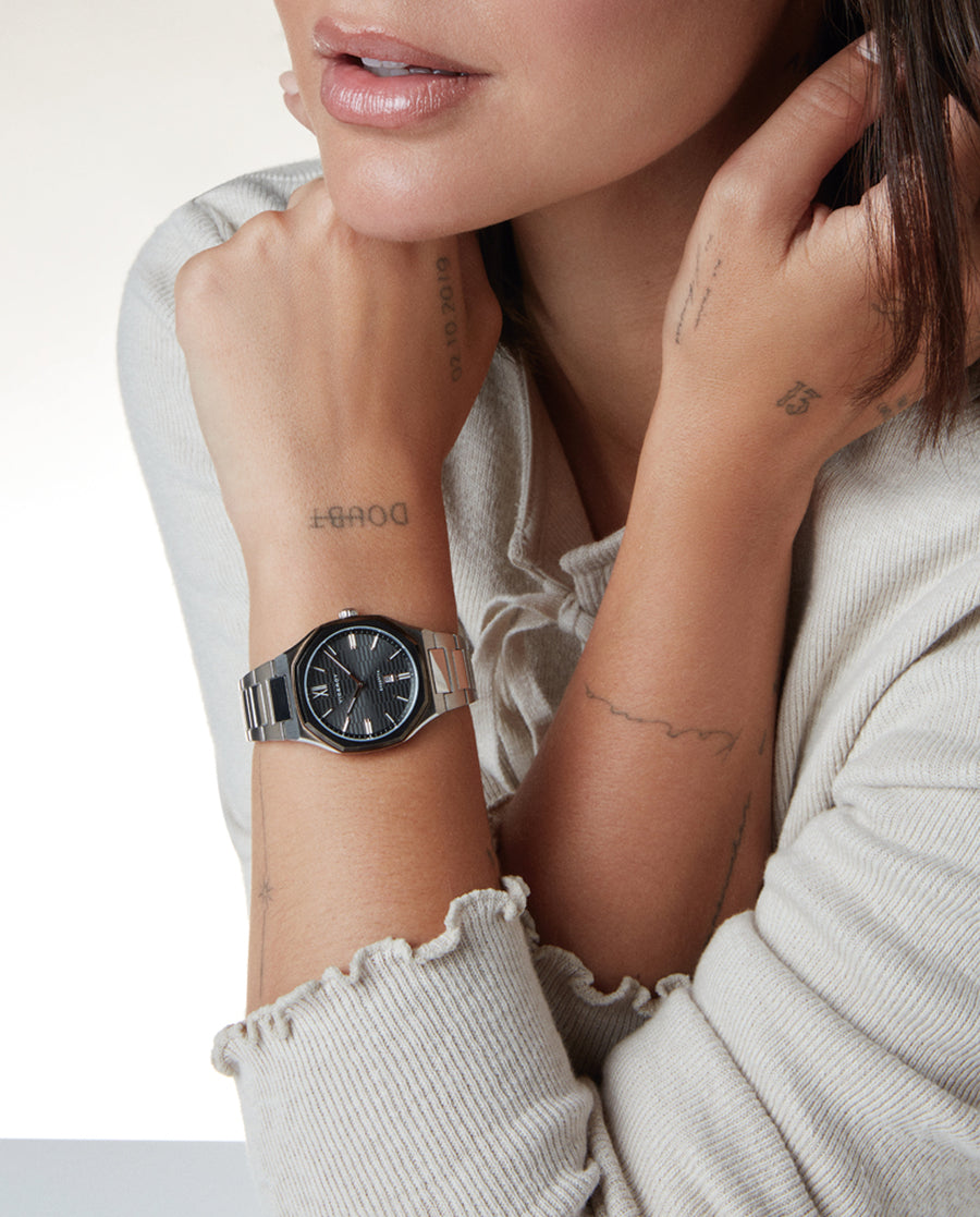 Reloj Acero Ip Gris Y Rosa Brazalete Sra Va