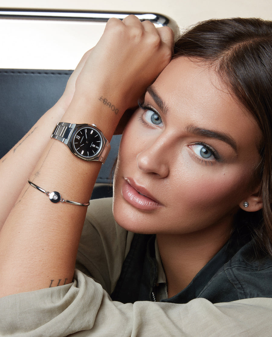 Reloj Acero Ip Negro Brazalete Sra Va