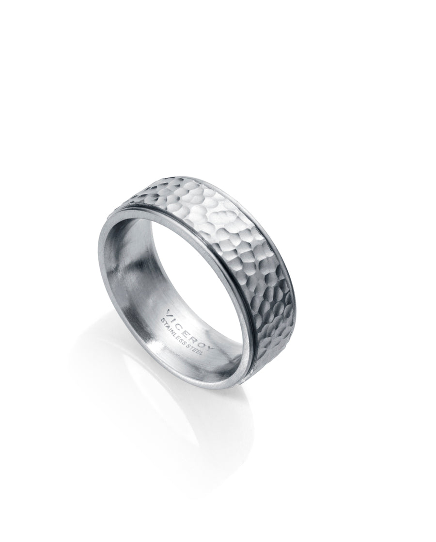 Anillo De Acero Efecto Martilleado Sr Fshn